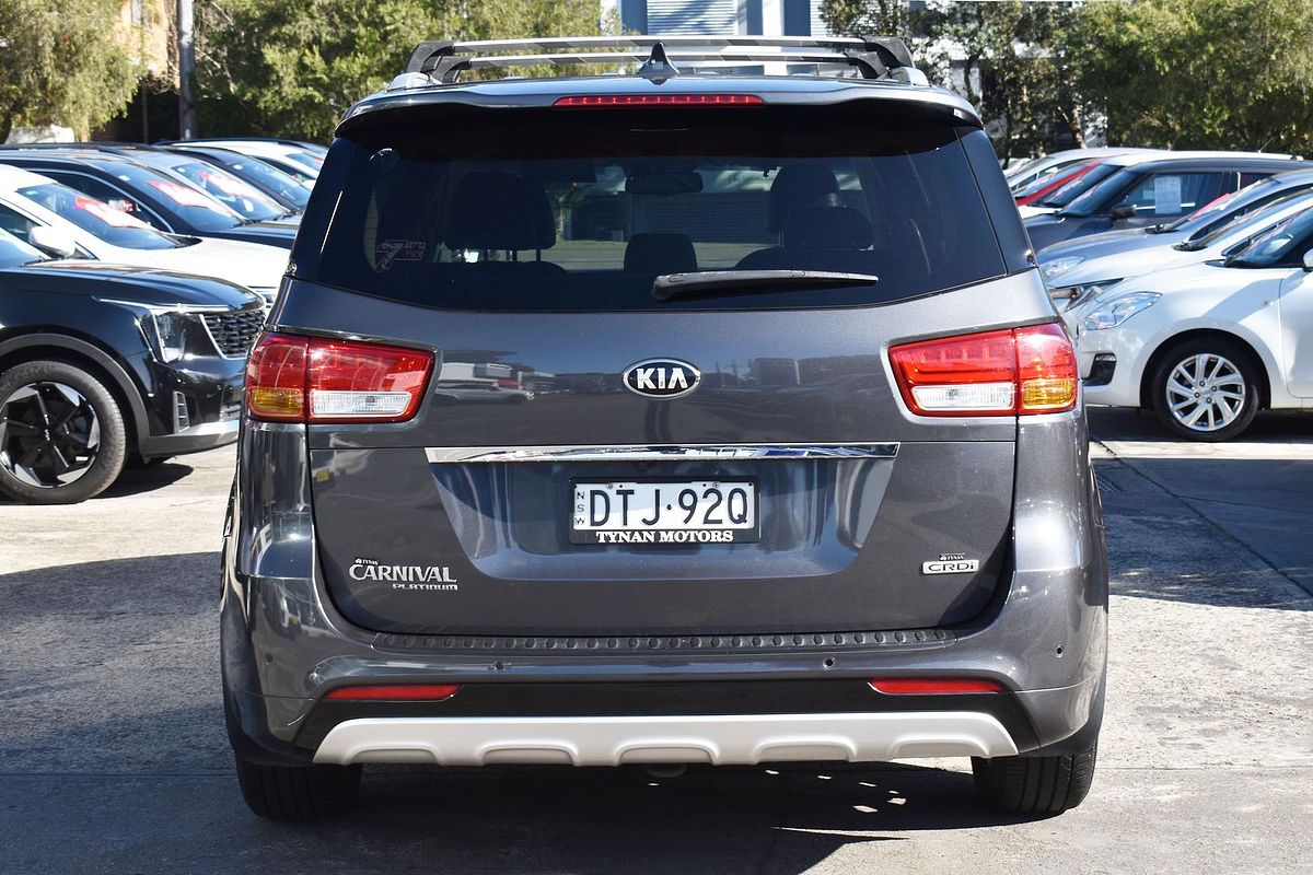 2017 Kia Carnival Platinum YP