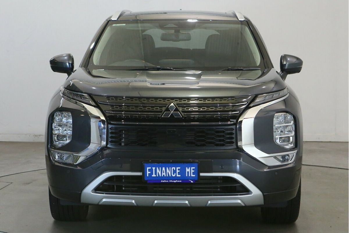 2024 Mitsubishi Outlander Exceed ZM
