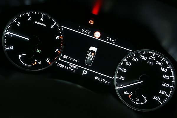 2024 Mitsubishi Outlander LS ZM