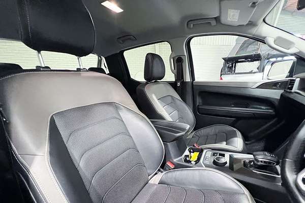2024 Volkswagen Amarok TDI600 Style NF 4X4