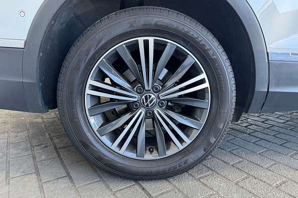 2022 Volkswagen Tiguan 132TSI Life 5N