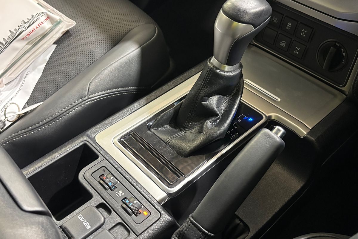 2023 Toyota Landcruiser Prado VX GDJ150R