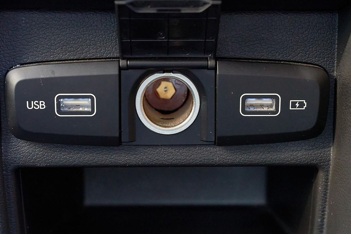 2022 Hyundai STARIA LOAD US4.V1