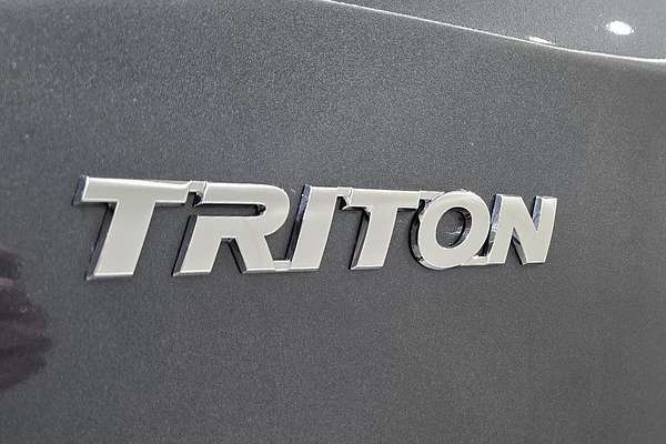 2022 Mitsubishi Triton GSR MR 4X4