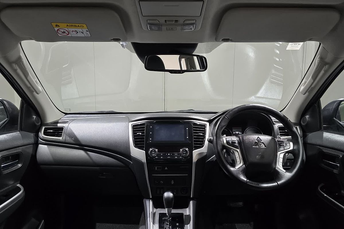 2022 Mitsubishi Triton GSR MR 4X4