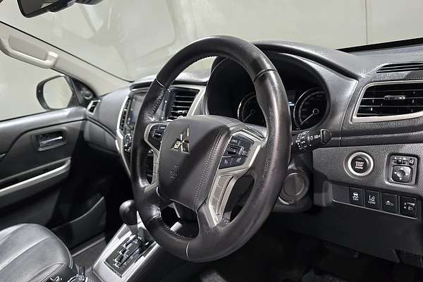 2022 Mitsubishi Triton GSR MR 4X4