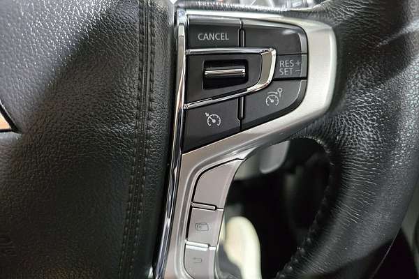 2022 Mitsubishi Triton GSR MR 4X4