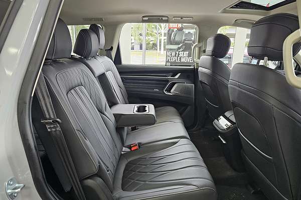 2025 LDV D90 Executive SV9A