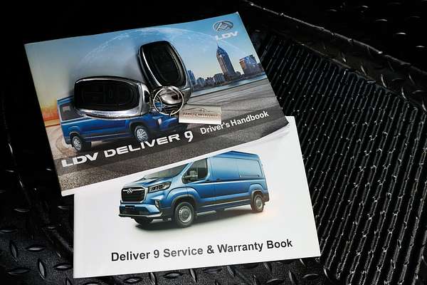 2021 LDV Deliver 9 LWB