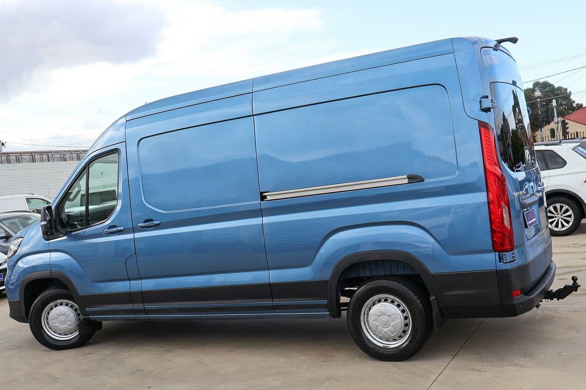 2021 LDV Deliver 9 LWB
