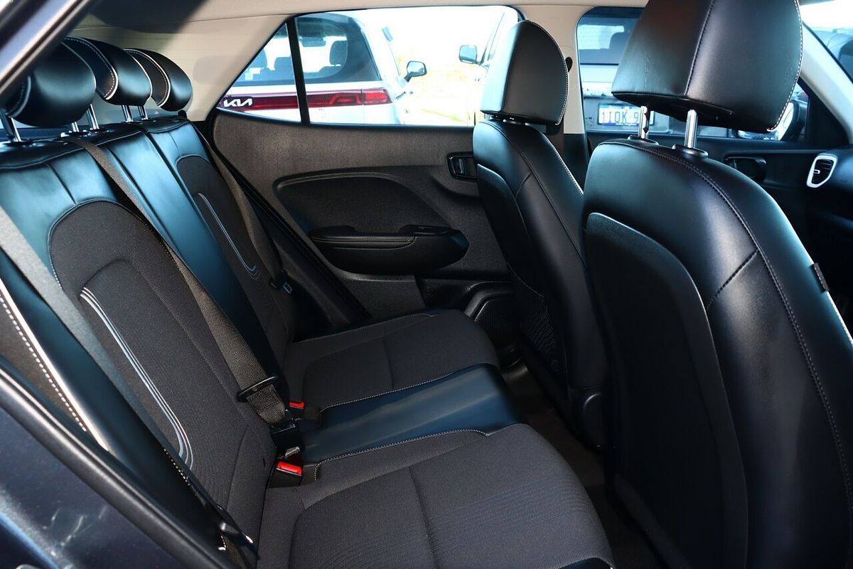 2022 Hyundai Venue Active QX.V4