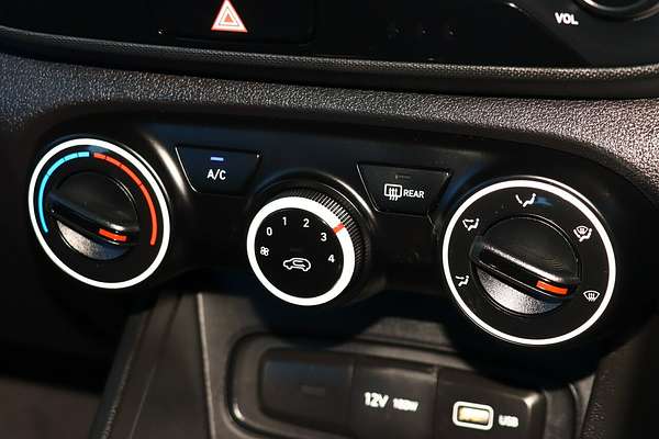 2022 Hyundai Venue Active QX.V4