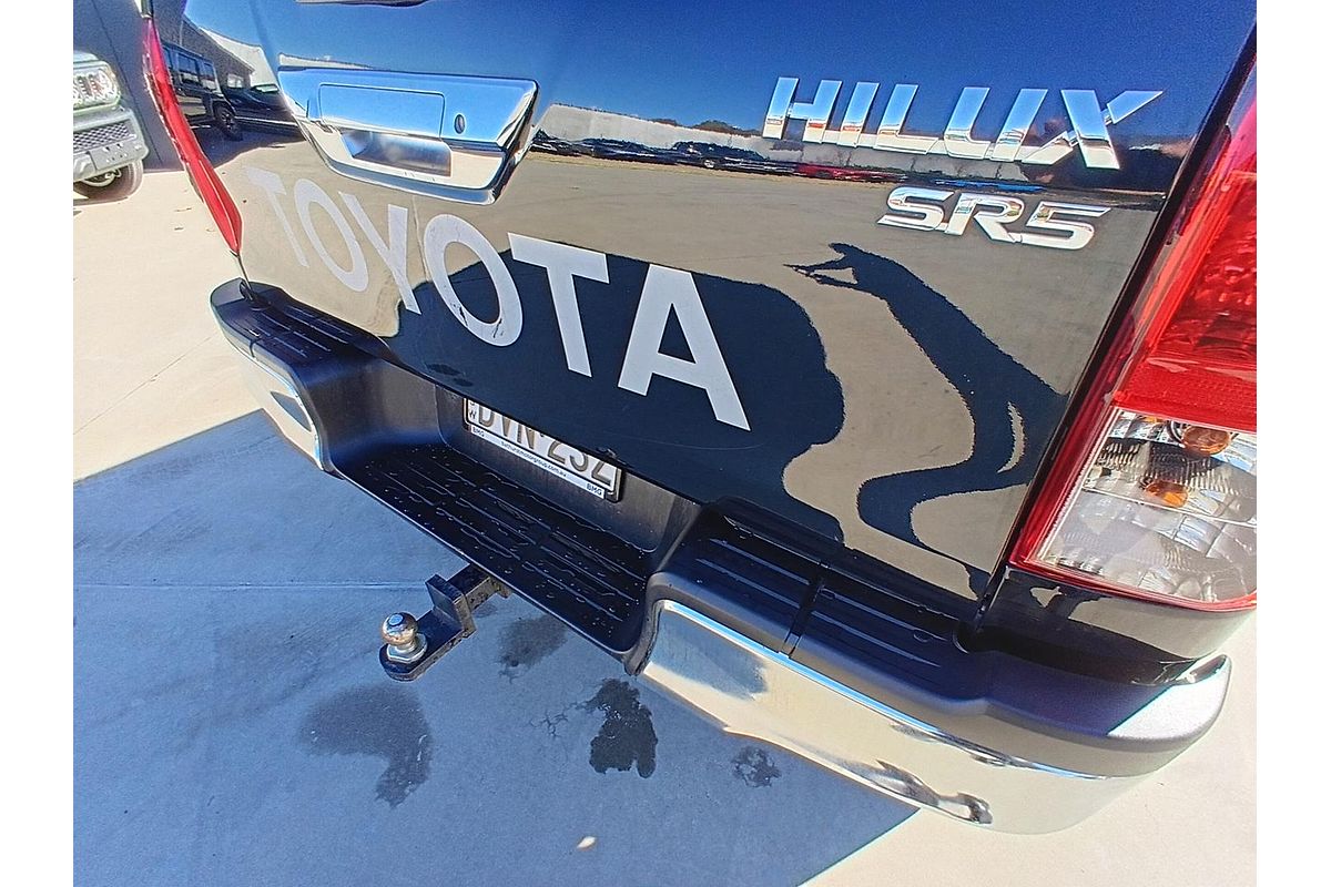 2018 Toyota Hilux SR5 GUN126R 4X4