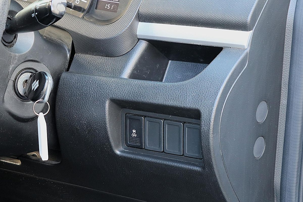 2011 Suzuki Swift GA FZ