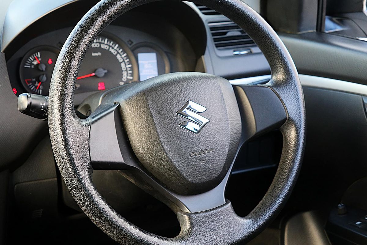 2011 Suzuki Swift GA FZ