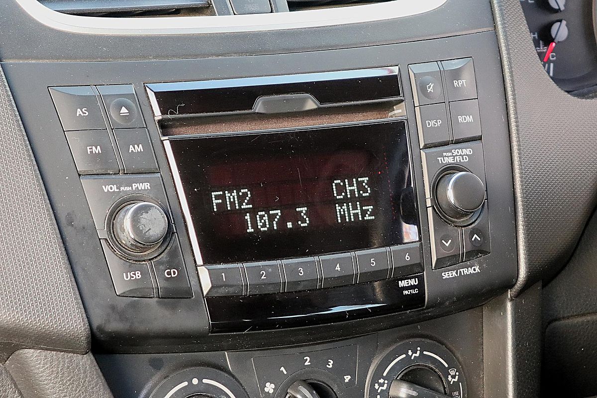 2011 Suzuki Swift GA FZ