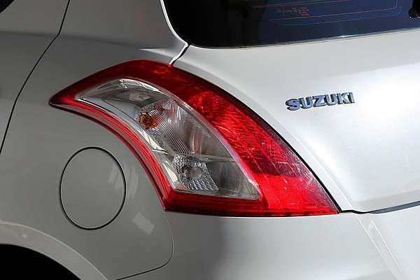 2011 Suzuki Swift GA FZ