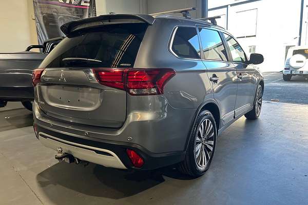2020 Mitsubishi Outlander LS ZL