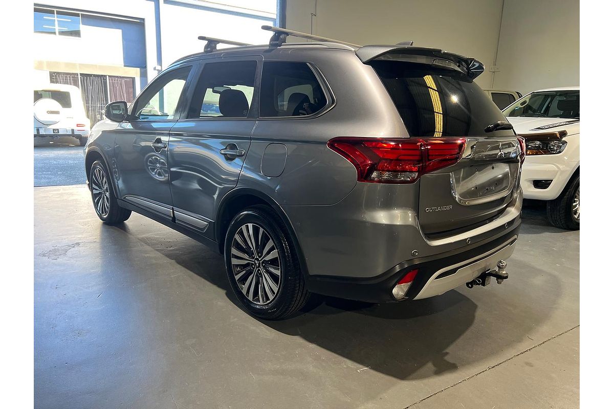 2020 Mitsubishi Outlander LS ZL