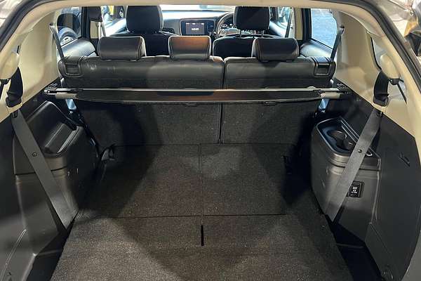2020 Mitsubishi Outlander LS ZL