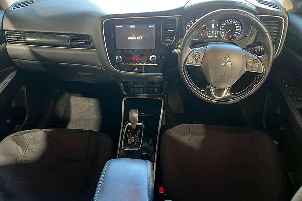 2020 Mitsubishi Outlander LS ZL