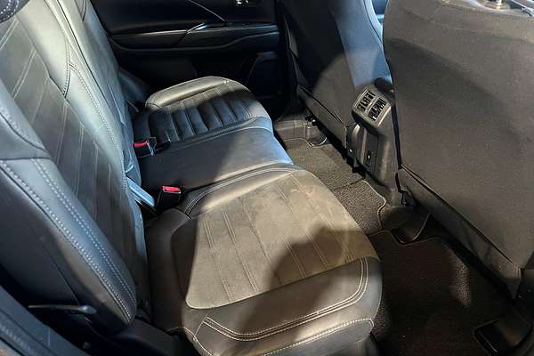 2020 Mitsubishi Outlander LS ZL