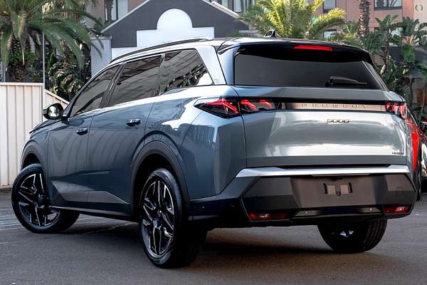 2025 Peugeot 5008 GT Premium Hybrid P74