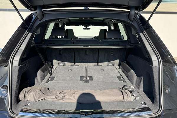 2024 Audi SQ7 TFSI 4M