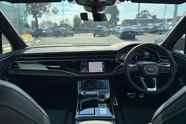 2024 Audi SQ7 TFSI 4M