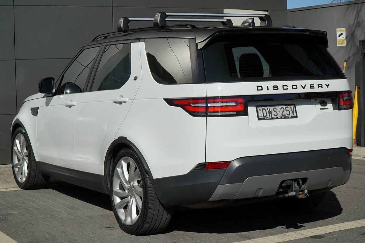 2017 Land Rover Discovery TD6 HSE Series 5