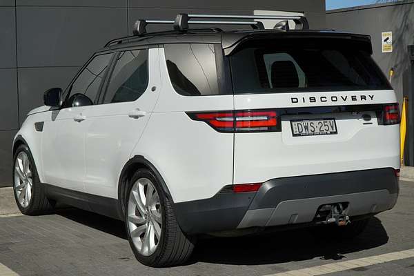2017 Land Rover Discovery TD6 HSE Series 5