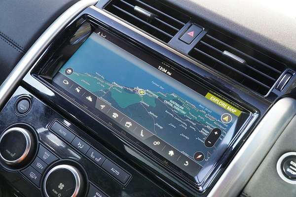 2017 Land Rover Discovery TD6 HSE Series 5