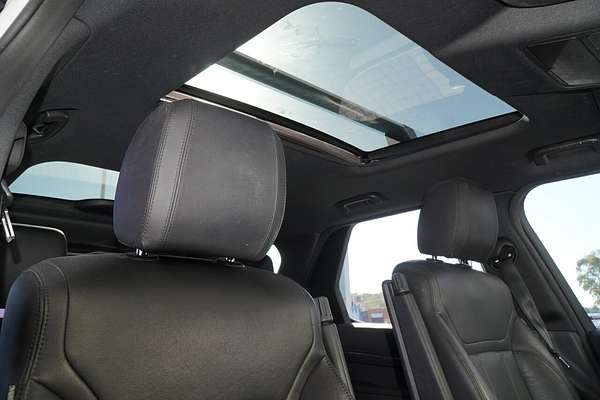 2017 Land Rover Discovery TD6 HSE Series 5