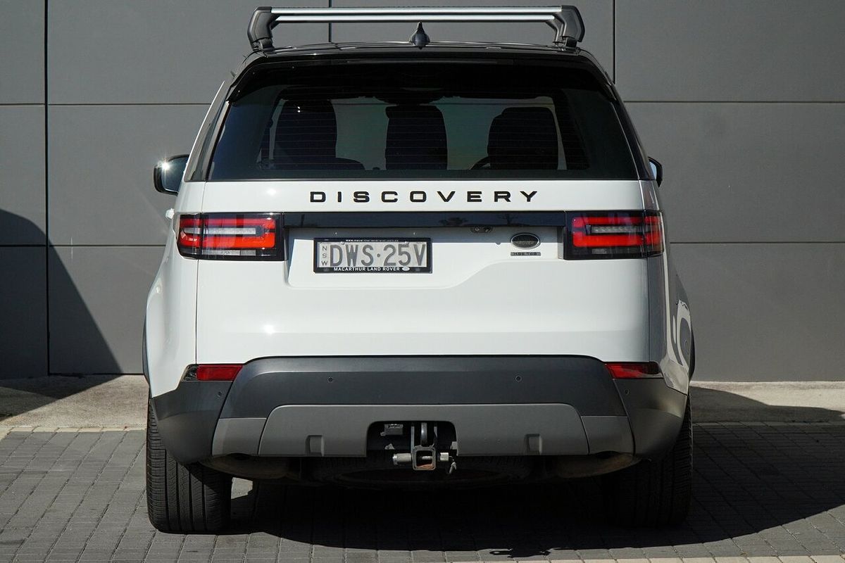 2017 Land Rover Discovery TD6 HSE Series 5