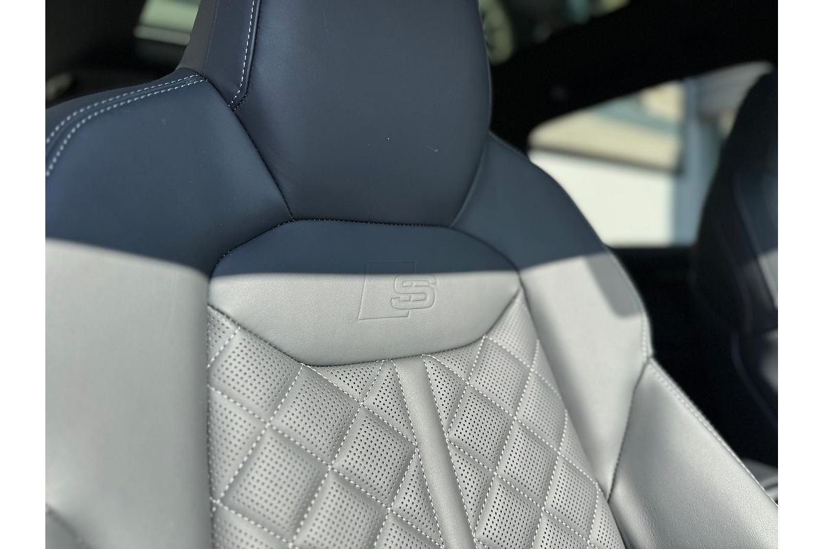 2024 Audi SQ7 TFSI 4M