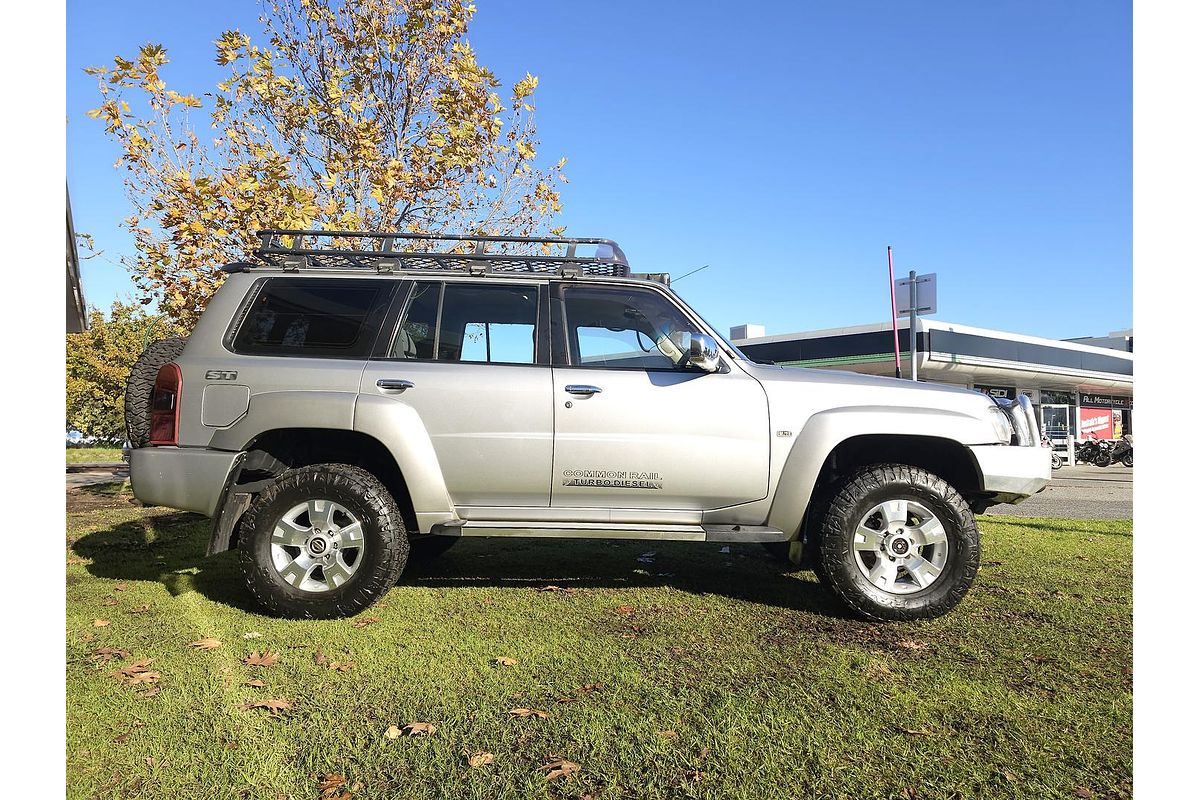 2014 Nissan Patrol ST Y61