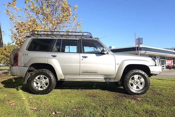 2014 Nissan Patrol ST Y61