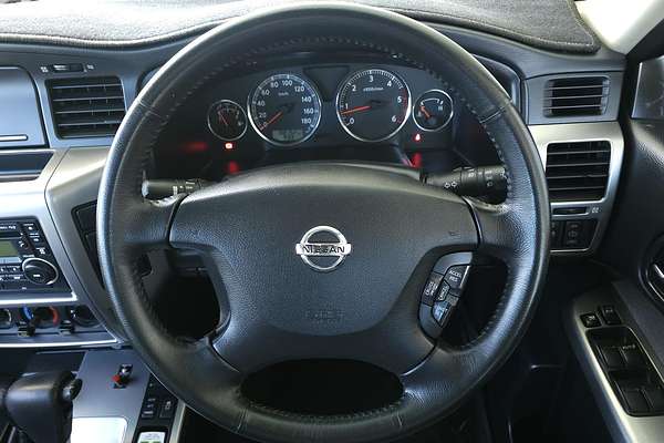 2014 Nissan Patrol ST Y61