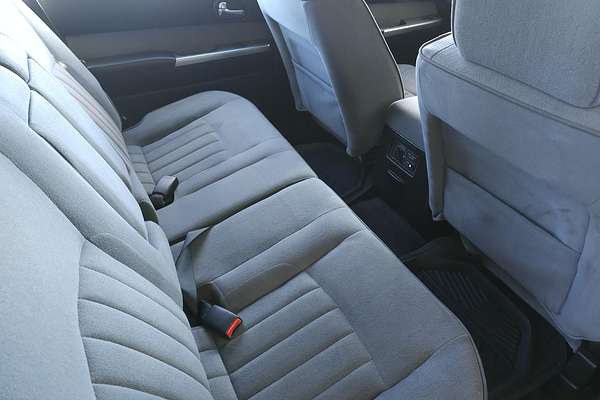 2014 Nissan Patrol ST Y61