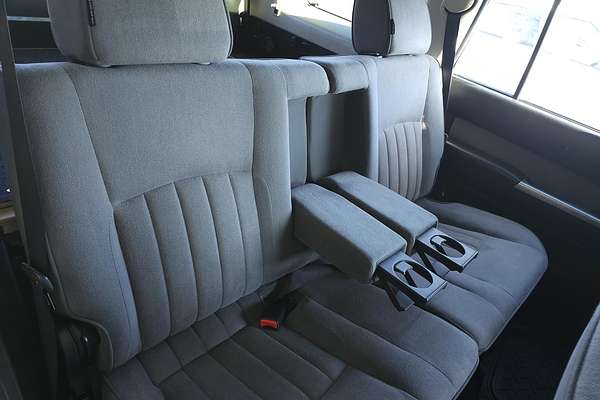 2014 Nissan Patrol ST Y61