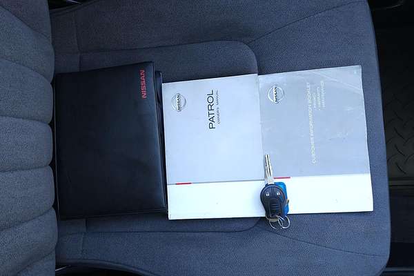 2014 Nissan Patrol ST Y61