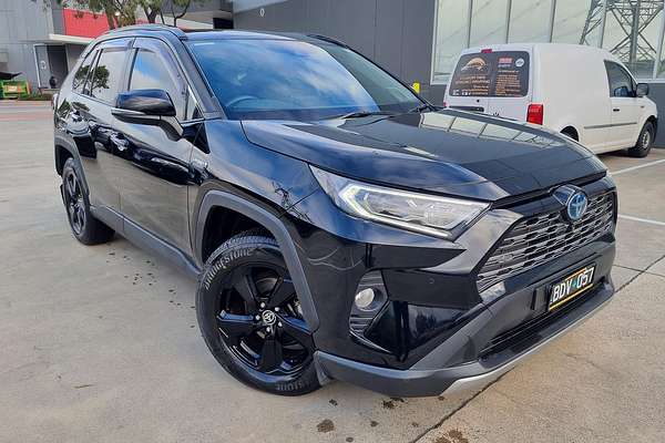 2019 Toyota RAV4 Cruiser AXAH52R