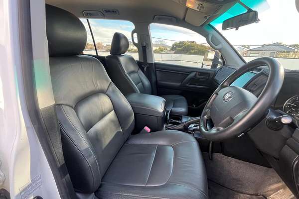 2008 Toyota Landcruiser GXL VDJ200R