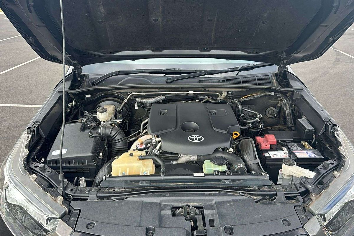 2021 Toyota Hilux SR GUN126R 4X4