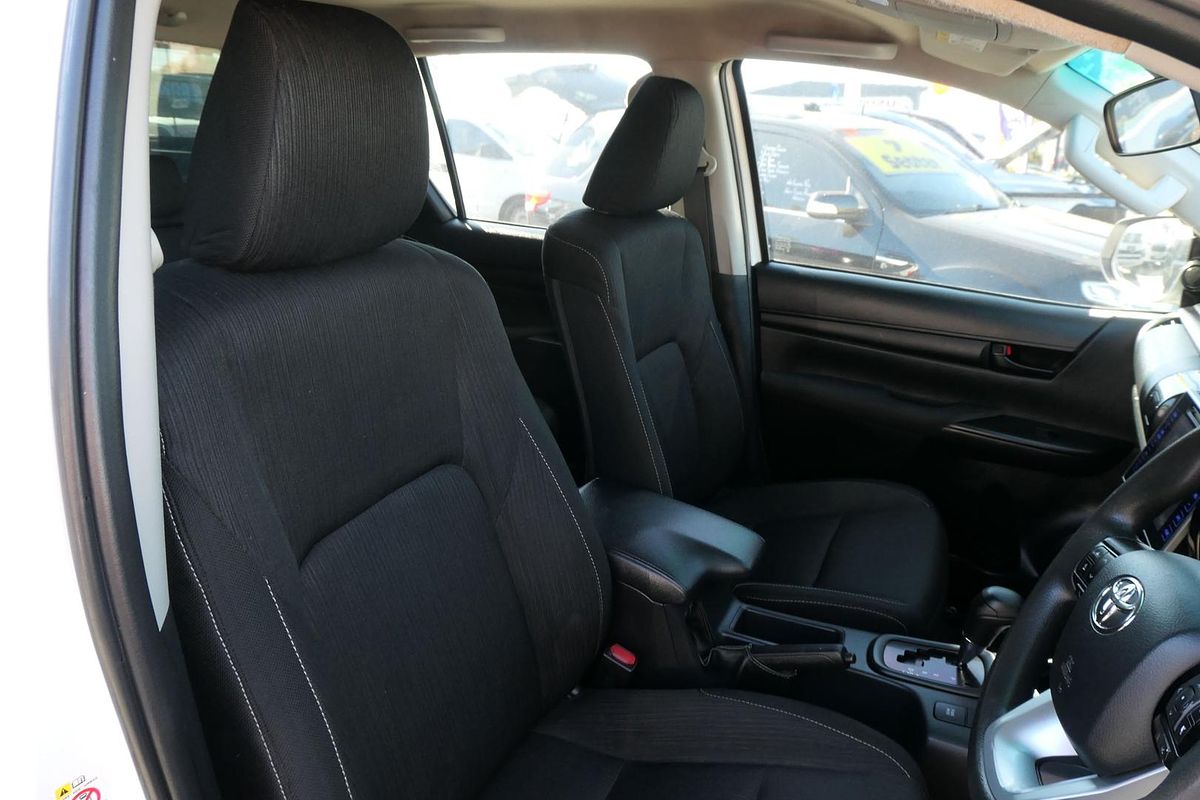 2019 Toyota Hilux SR GUN126R 4X4