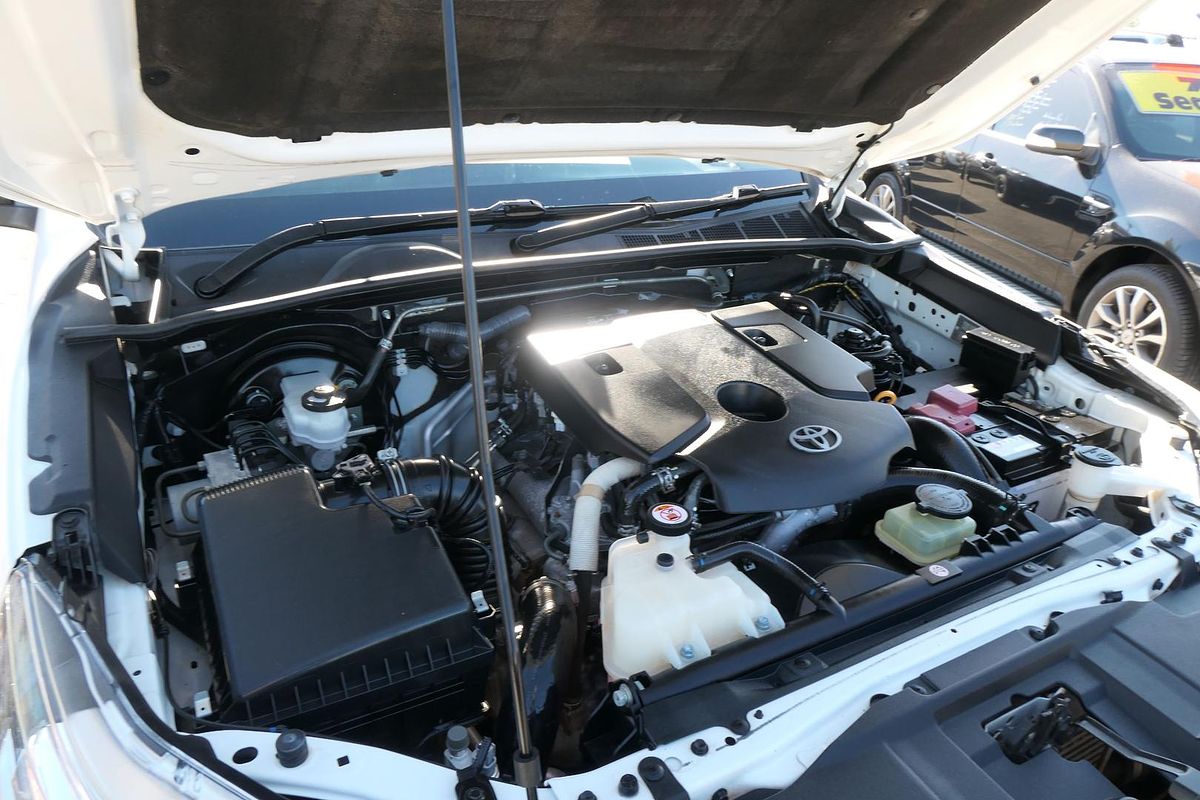 2019 Toyota Hilux SR GUN126R 4X4