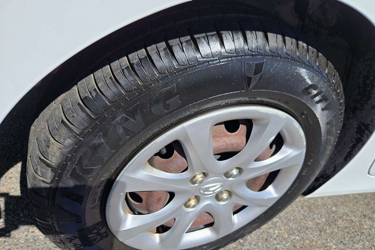 2014 Hyundai Accent Active RB2
