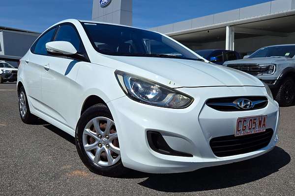 2014 Hyundai Accent Active RB2