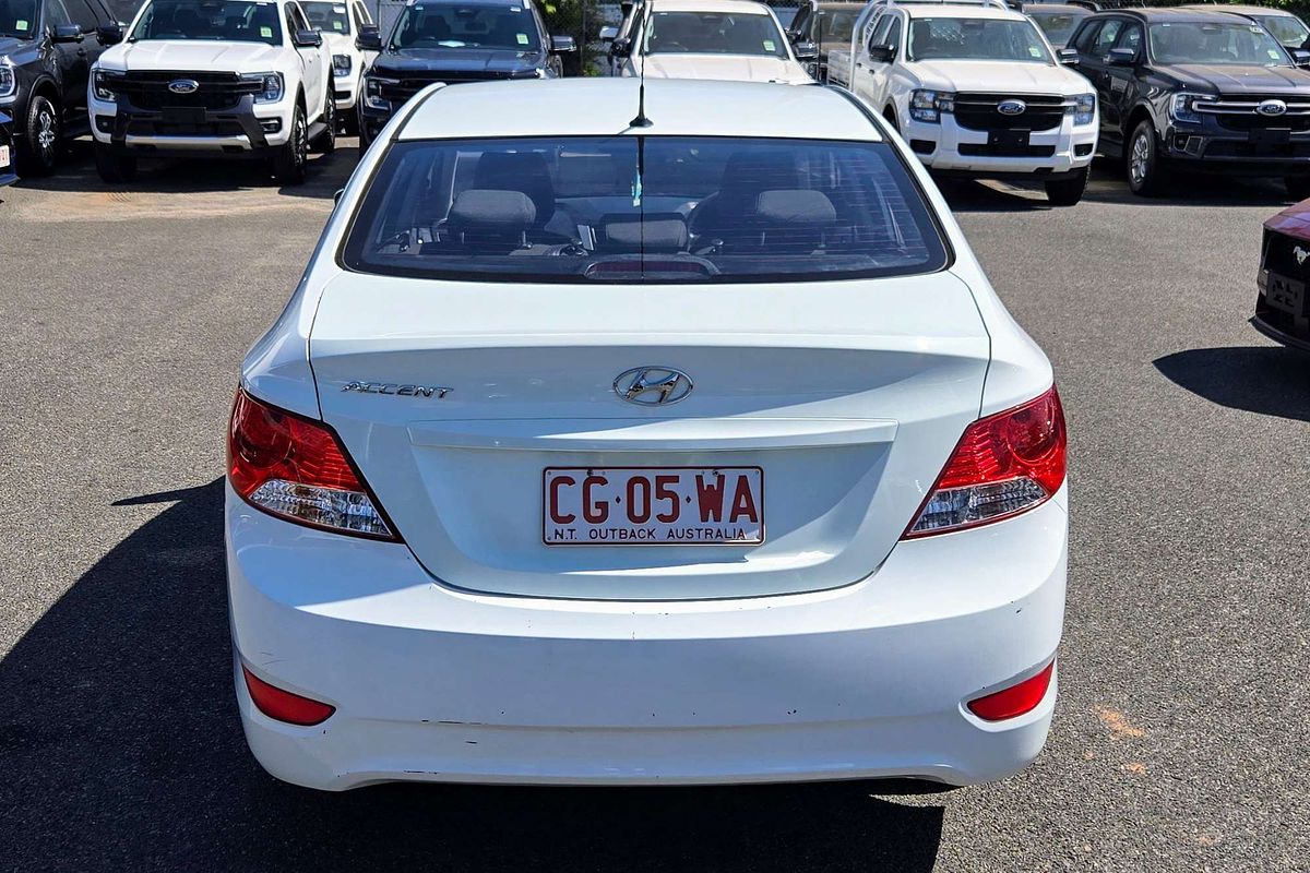 2014 Hyundai Accent Active RB2