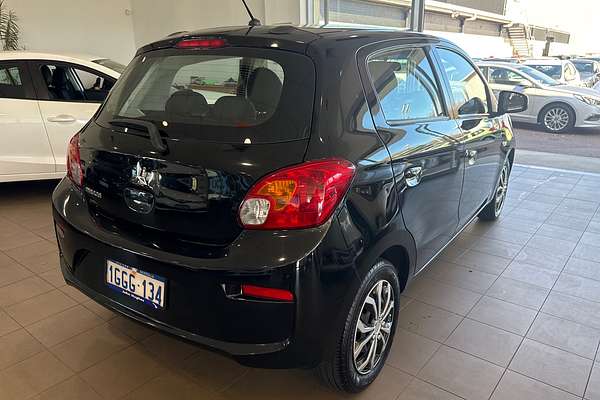 2016 Mitsubishi Mirage ES LA